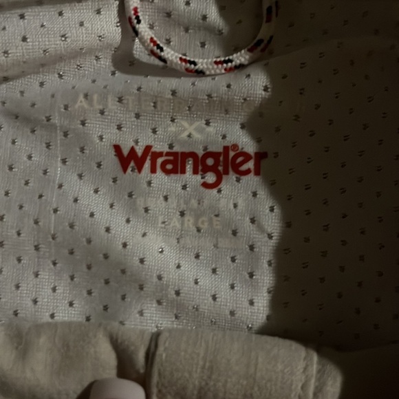 NWT Wrangler All Terrain Gear Shirt - Picture 5 of 7